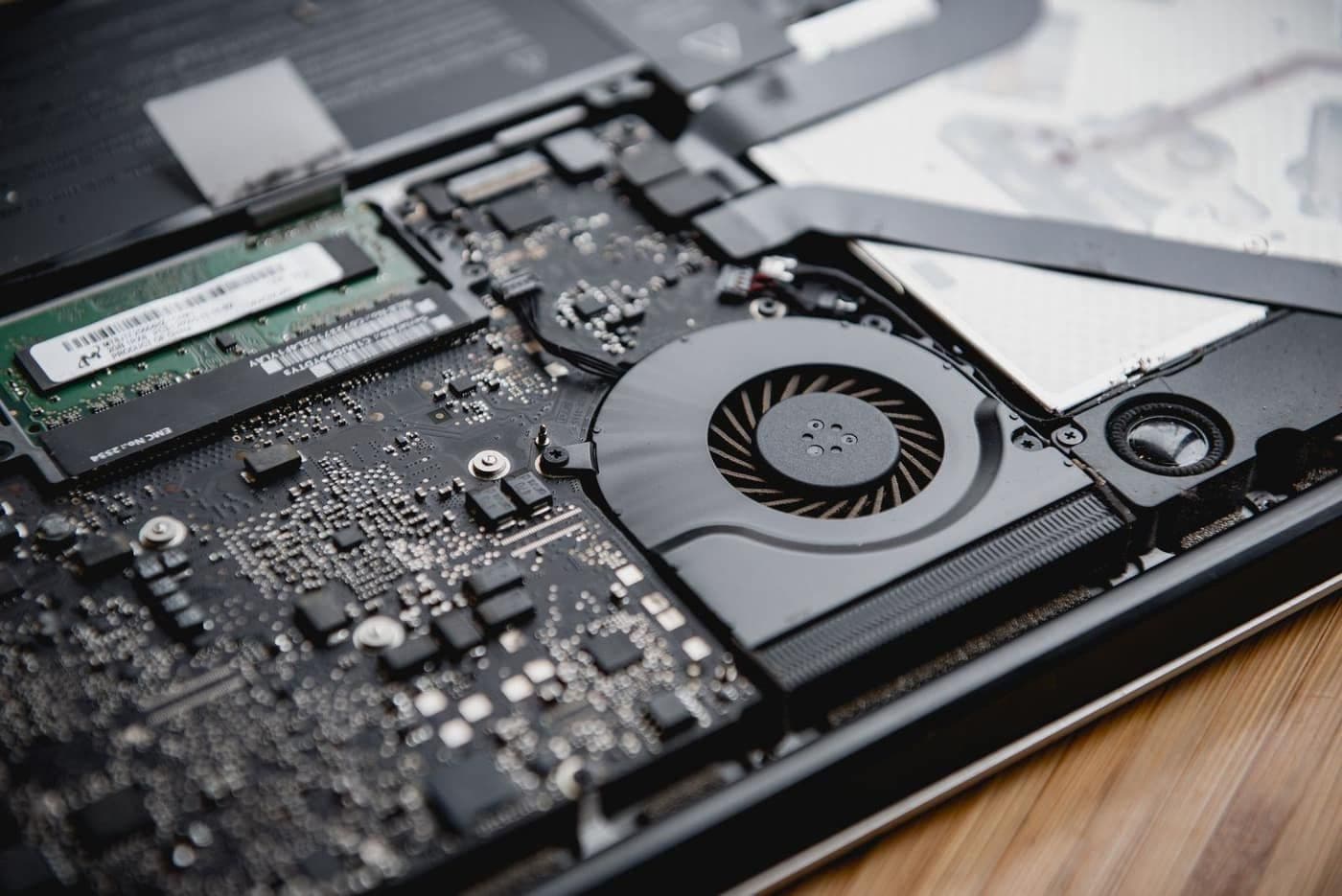 Sửa Laptop Tận Nơi